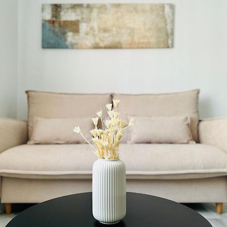 Behappy Salitre - Con Aparcamiento Apartment Malaga Exterior photo